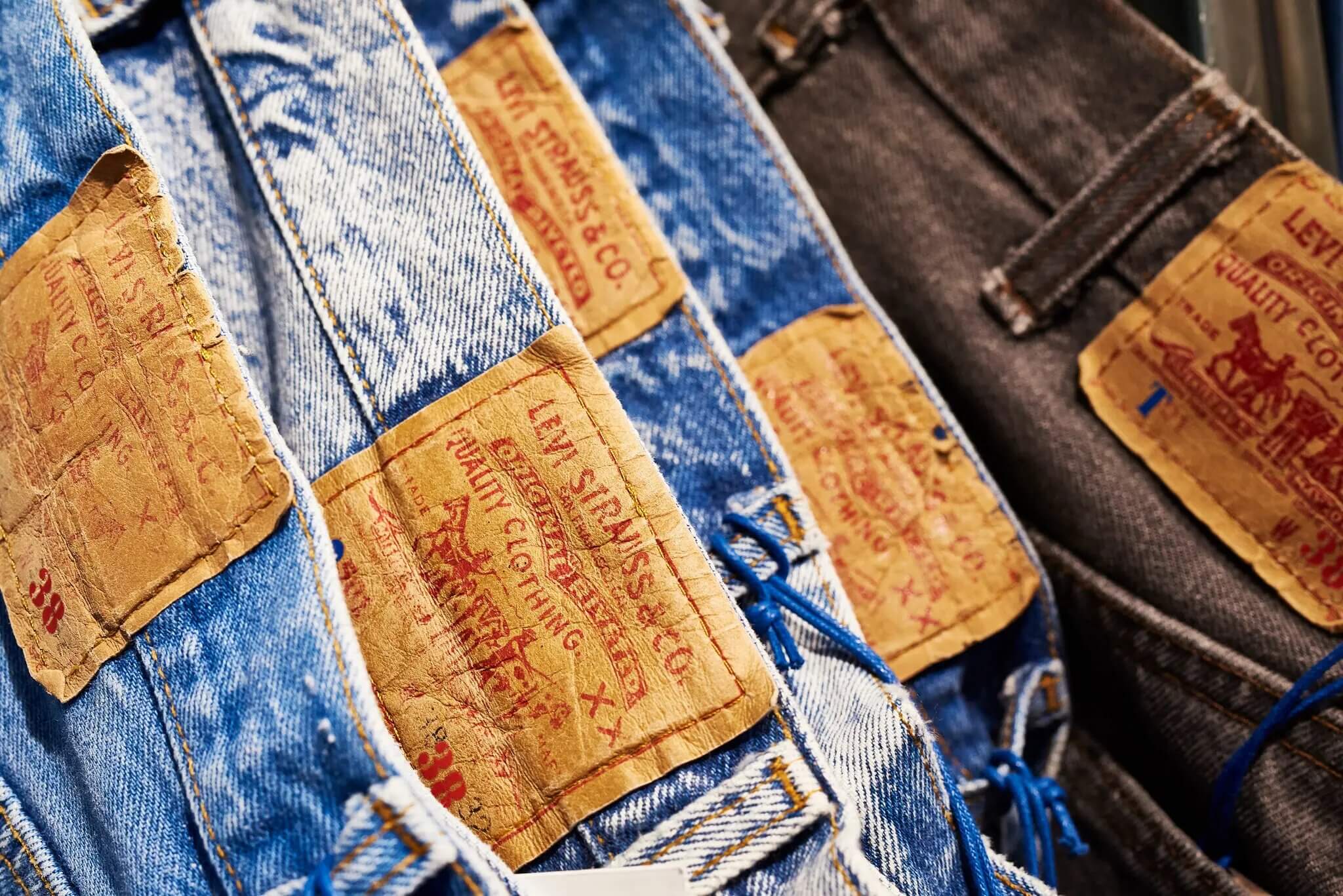 Новая услуга Levi’s позволяет шить джинсы на заказ